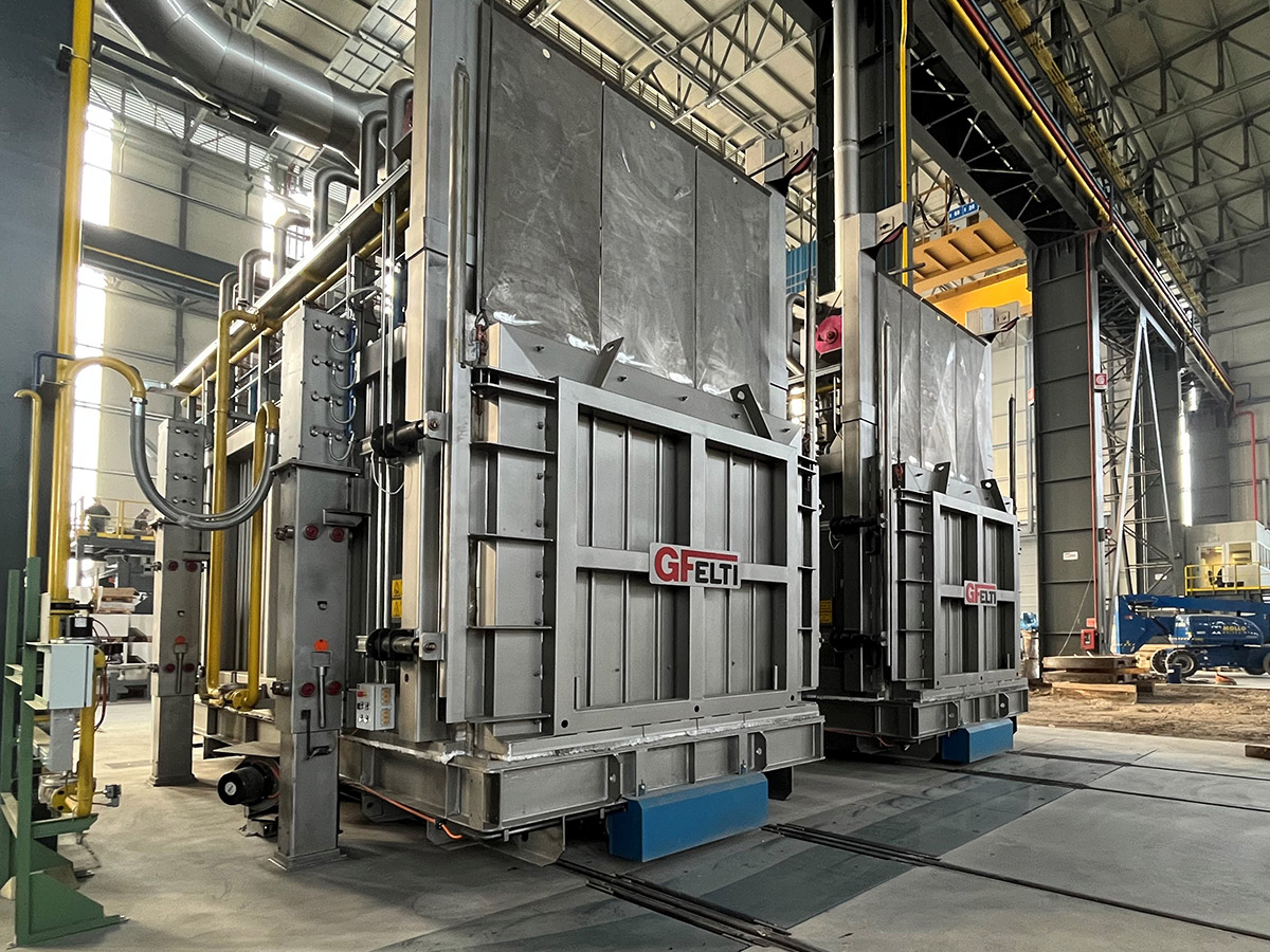 Heat treatment furnaces